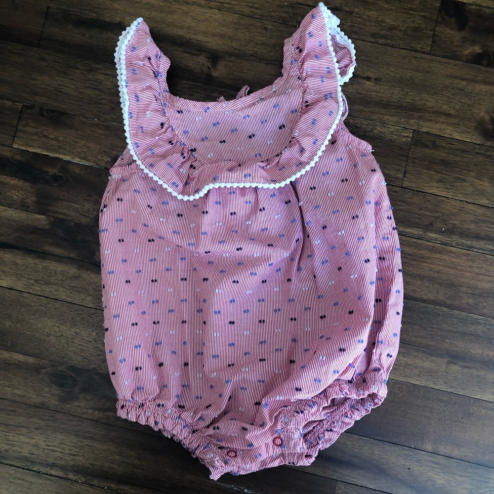 Red stripe bubble romper